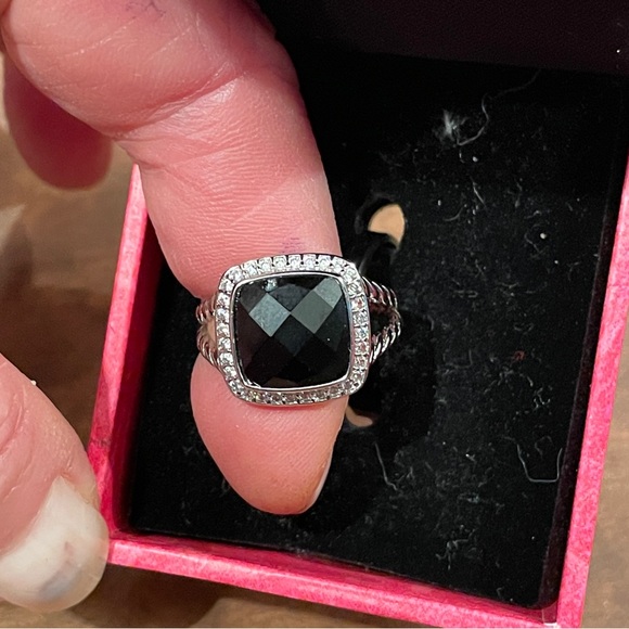 Faceted black Onyx Ring, cushion cut Rhodium plated split shank band, Sz. 7,NWT - Picture 7 of 16